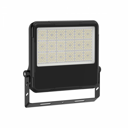 Universal 200W. 18000-30000 Lumen. IP66
